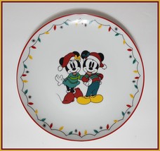 NEW Williams Sonoma Disney Mickey and Minnie Mouse Christmas Salad Plate 8 1/4&quot;  - £6.21 GBP