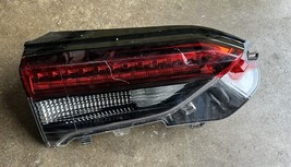 2019-2022 Toyota RAV4 Tailgate Mounted Tail Light Right Passenger Geniun... - £93.64 GBP
