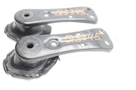 10-13 LEXUS IS250C REAR CROSSMEMBER BRACKETS PAIR Q5345 image 4