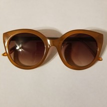 Women&#39;s Brown/Bronze Cat Eye Chic Fashion Sunglasses 100% UV Protection - £19.50 GBP