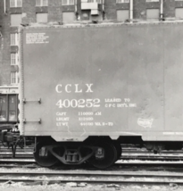 CCLX #400252 Red Boxcar Railroad Train B&amp;W Photograph at Milwaukee WI 1976 - £9.23 GBP