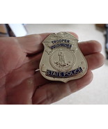 VIRGINIA SATE POLICE TROOPER BADGE BX #35 - $3,045.64 MXN