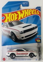 Hot Wheels 18 Dodge Challenger SRT Demon 198/250 White Drag Strip HCV31 - £4.66 GBP