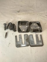 1984 to 1996 Jeep Cherokee Door Hinge Hardware Factory OEM - $409.61 MXN