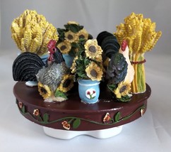 CANDLE CAPPER Chicken Rooster Sunflowers Resin Jar Candle Topper (Deb St... - $268.74 MXN