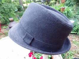 Style 212 Black Fedora Men&#39;s Hat L/ XL Linen Blend Narrow Brim - £11.93 GBP
