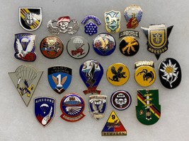 U.S. ARMY, WWII AIRBORNE, SPECIAL FORCES, ARMOR, GROUP OF 22 PATCH TYPE ... - $25.25