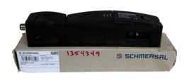 New Schmersal Azm 200ST2-T-1P2PA Safety Interlock Switch 24VDC 1.2A 101204606 - £1,414.08 GBP