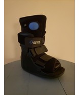 United Ortho Air Stabilizer Ankle Walking Foot Brace Boot Size: XS. NWT - $274.83 MXN