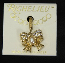 Richelieu Necklace Enhancer Bow - $14.69