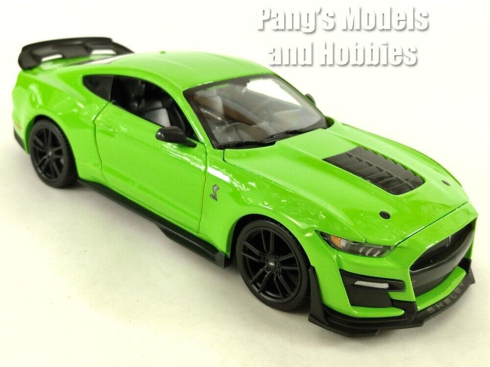 2020 Ford Mustang Shelby GT500 1/24 Scale Diecast Model by Maisto - Green - $29.69