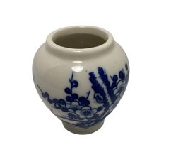 Price Blue White Small Hand Painted Ceramic Vase Made In Japan - £6.21 GBP