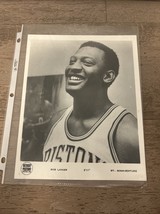 BOB LANIER  8 X 10 B &amp; W PHOTO DETROIT PISTONS ST. BONAVENTURE MINT - €10,37 EUR