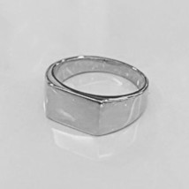 Authenticity Guarantee 
Fine Jewelry Platinum 950 Signet Men&#39;S Ring Size 8 9 ... - £631.50 GBP