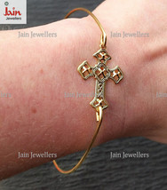 18 Kt, 22 Kt Real Solid Yellow Gold Sideways Long Cross Bangle Bracelet - £1,146.56 GBP+