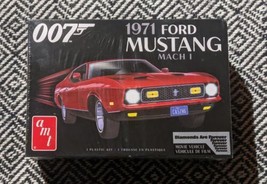 New Amt 1:25 Scale &#39;007&#39; &quot; 1971 Ford Mustang Mach I &quot; Moidel Kit AMT1187M/12 - $18.30