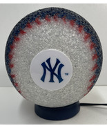 NY New York Yankee Baseball Table Night Lamp (22&quot; Round 8-1/2&quot; Tall) 7 Watt - £39.32 GBP
