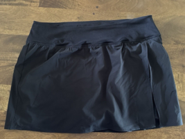 The North Face Arque black skirt skort TNF Black size XL - $372.61 MXN