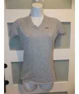 Under Armour Gray Color Heat Gear Tech Loose SS Shirt Size XS Women&#39;s - $16.91