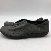 Clarks Collection Soft Cushion Slip Ons - Size 7 - £12.54 GBP