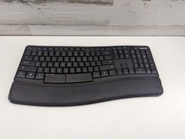 Microsoft Sculpt Comfort Wireless Keyboard With Wrist Rest KGR1173 No Do... - $58.04