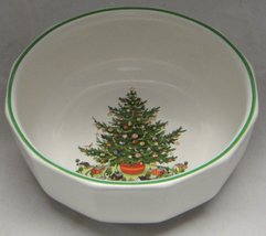 Pfaltzgraff Christmas Heritage Soup/Cereal Bowl - $28.79