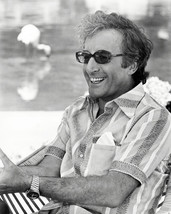 Peter Sellers 8x10 Photo candid 1970&#39;s by pool - £6.37 GBP