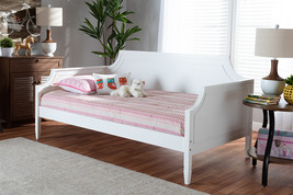 Nox White Twin Size Daybed - $9,619.75 MXN