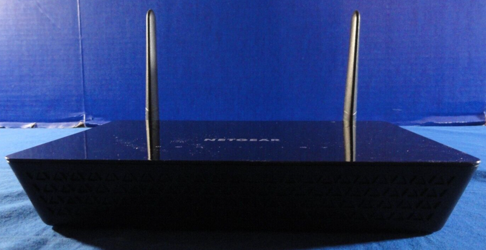 NETGEAR MODEL R6220 C 1 200 SMART WIFI ROUTER WITH EXTERNAL ANTENNAS INT... - $17.79