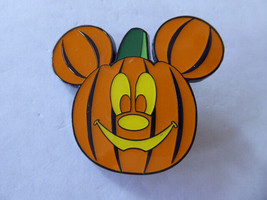 Disney Trading Pins Mickey Mouse Pumpkin Glow-In-The-Dark - £14.60 GBP