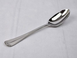 Reed &amp; Barton Williamsburg Royal Scroll Serving Spoon 8 5/8&quot; Stainless D... - $34.25