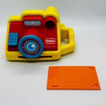 Vintage 1994 Playskool Pop ‘n Shoot Camera #568 w/Puppy Dog Photo Card Works - $12.16