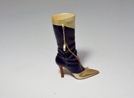 Just The Right Shoe Watch Your Stop Boot Miniature 2003 Style 25456 Rain... - $12.99