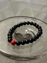 Stone Bead Bracelet Black and Red Beads Stretchy - £7.77 GBP