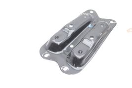 06-07 SUBARU IMPREZA 2.5I WAGON FRONT SUBFRAME BRACKET Q8573 image 2