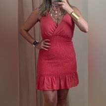 NWT Boutique Free to Flirt V-Neck Smocked Dress in Coral Size Medium - $19.00