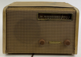 Rare Alexander Girard * Detrola * Tube Radio circa 1946  Modernist - £173.57 GBP