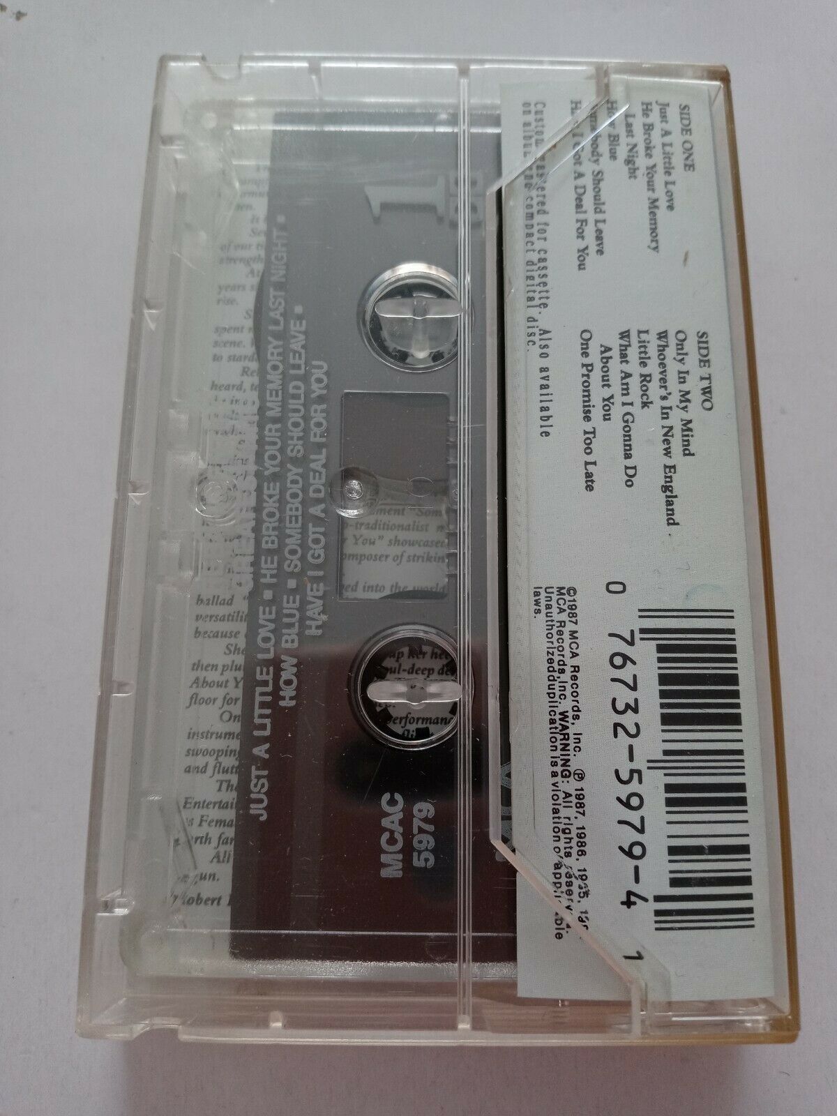 Reba McEntire's Greatest Hits (Cassette 1987, MCA Records) Item image 2