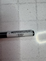 Avon FMG Glimmer Brow Definer  - BLONDE - $8.00