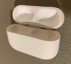 Apple Airpods Pro 1st Generation Charging CASE ONLY Original OEM - USED - £19.66 GBP