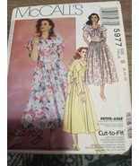 Vtg 1990s McCall&#39;s Pattern 5977 Misses&#39; Dress With Bow Size 8-12 Uncut - $153.95 MXN