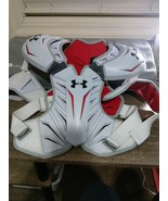 Youth Under Armour Revenant Shoulder Pad Medium~New~Shipn24 - €196,73 EUR