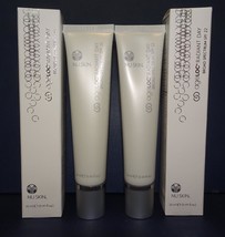 Two pack: Nu Skin Nuskin ageLOC Radiant Day SPF 22 25ml 0.85oz SEALED IN... - $110.00
