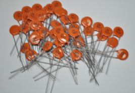 Certified Open Box

Lot of 45 Orange Drop Disc Capacitors  CM 3300M 9006... - €34,02 EUR
