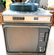 VINTAGE SINGER CARAMATE SLIDE PROJECTOR W/ CAROUSEL TRAY - $59.39