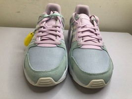Adidas Women&#39;s Chaos Running Sneaker pink/Gray/White Size 10.5 EF1048 - $26.73