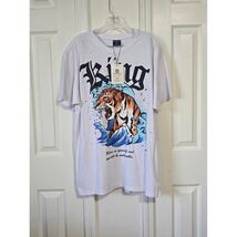 Victorious King Tiger Wave Graphic T Shirt XL White Mens Cotton - $14.85