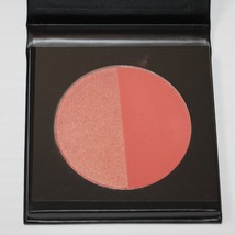 Araceli Beauty Las Flores Blush in Dahlia &amp; Laelia Brand New MSRP $24 - £10.17 GBP