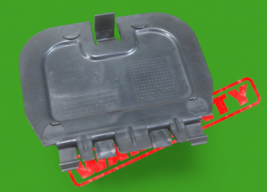 2009-2013 bmw x5 35d e70 front fender wheel arch access cover 5174722287... - $19.87