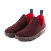 Asportuguesas unisex city slip-on shoe in Merlot double - $79.00